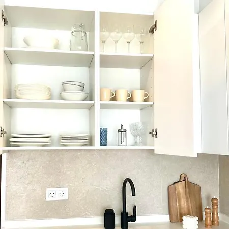Bakari Arena Apartament *